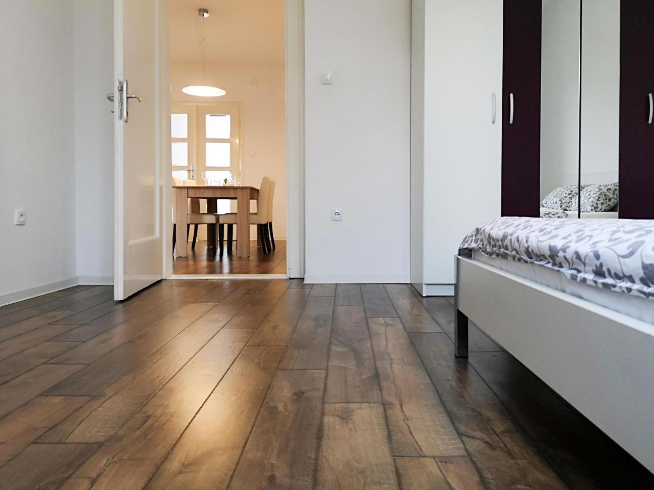 Filinhome Stefanovica Suite 9 Nowy Sad Zewnętrze zdjęcie